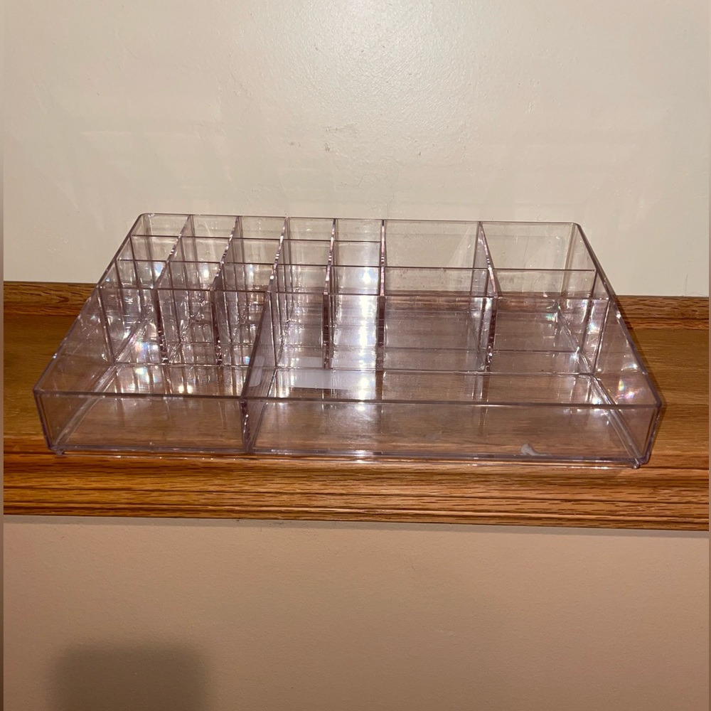Acrylic Organizer ~ vanity, bathroom, office, craft supply